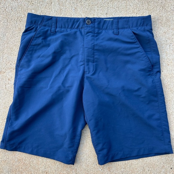 Under Amour Men’s Navy Blue Golf Shorts Waist 36 - Picture 1 of 9